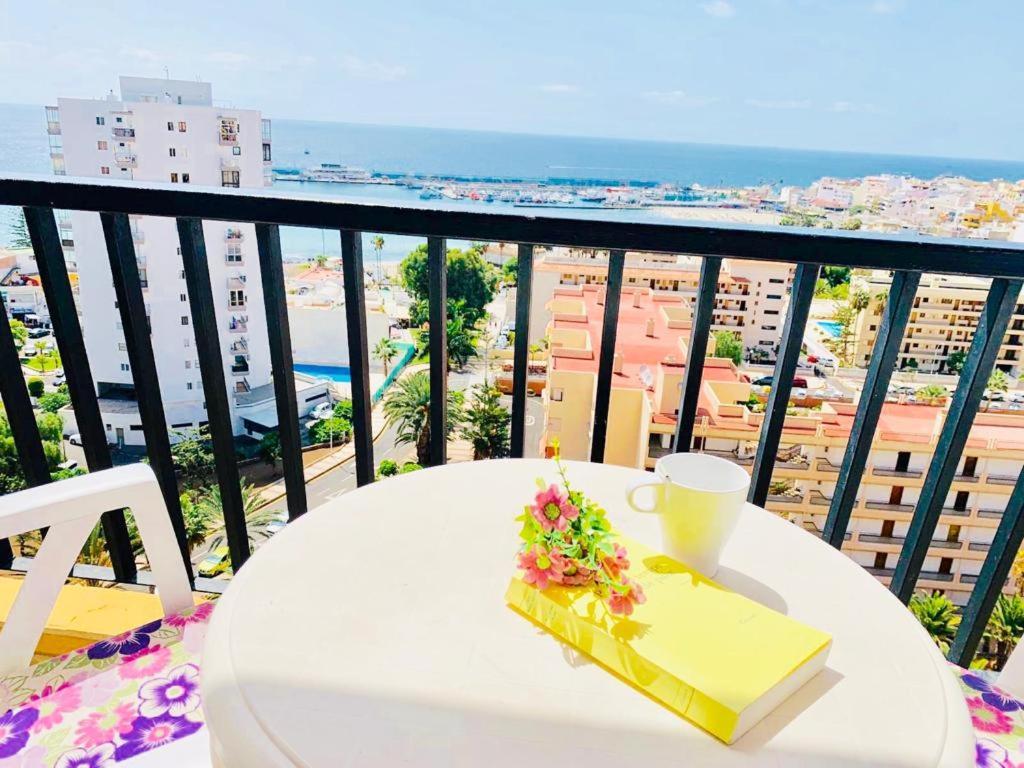 Amazing Views To Los Cristianos Bay In Achacay أرونا المظهر الخارجي الصورة